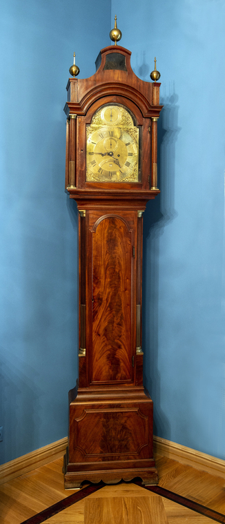 Часы напольные. Англия. XVIII век